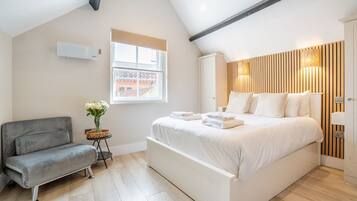 1 bedroom, iron/ironing board, internet