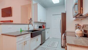 Apartment (3 Bedrooms) | Interior