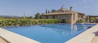 Charming Chalet Near Muro