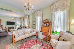 Interior - 5 Mi to Belleayre Lake: Getaway in Fleischmanns! (Fleischmanns)