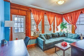 House (5 Bedrooms) | Interior - Historic Home w/ Yard in the Heart of Reading! (Reading)