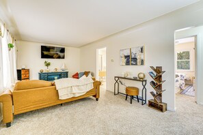 House (3 Bedrooms) | Interior - Near Detroit Metro Area: New Baltimore Home! (New Baltimore)