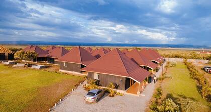 THE CAPTAIN JAMES CAMP : Charming cottage in Naivasha with AC and WiFi