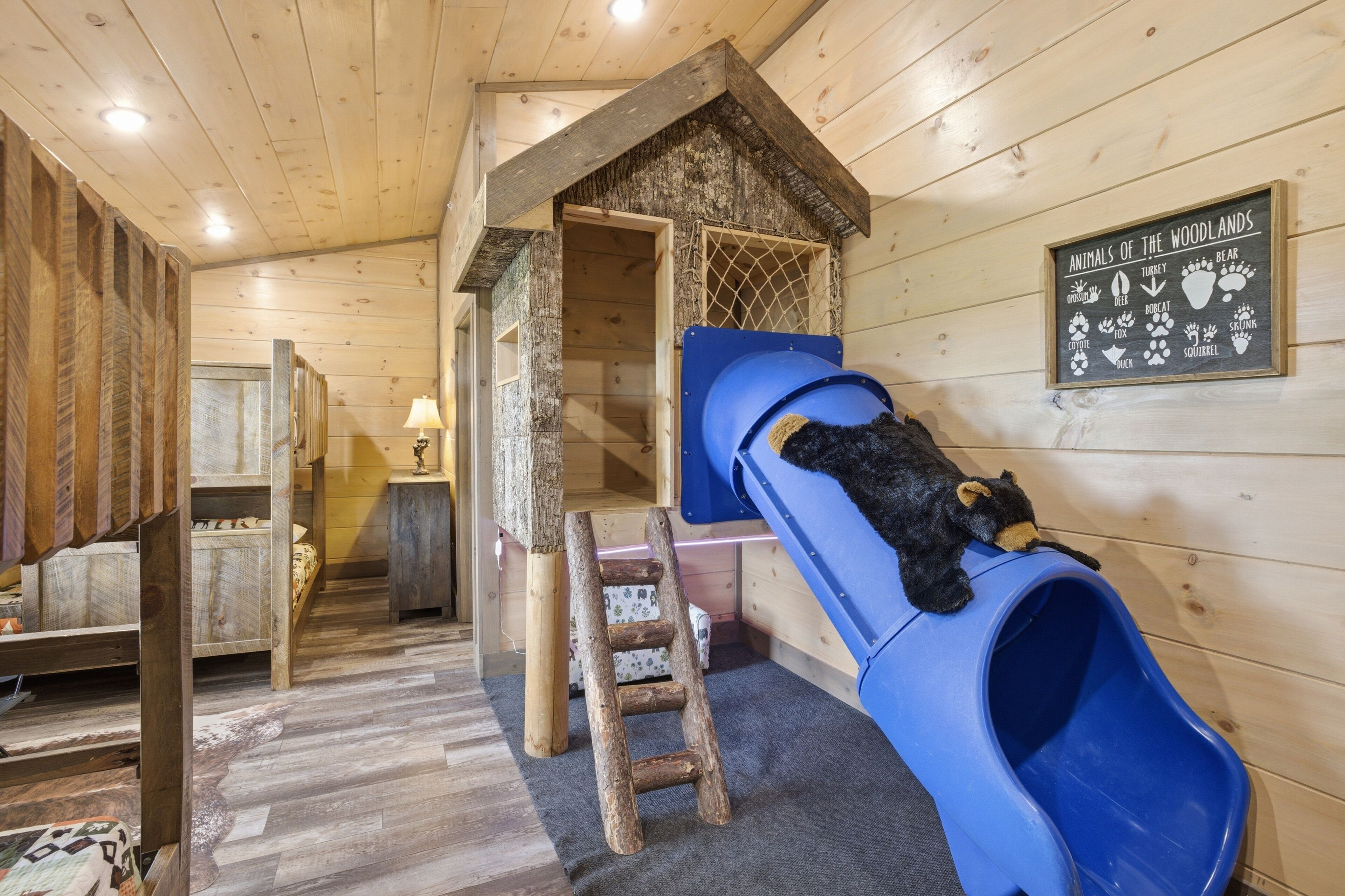 Grand Splash Lodge 6 Bedroom Cabin Reviews, Deals & Photos 2026