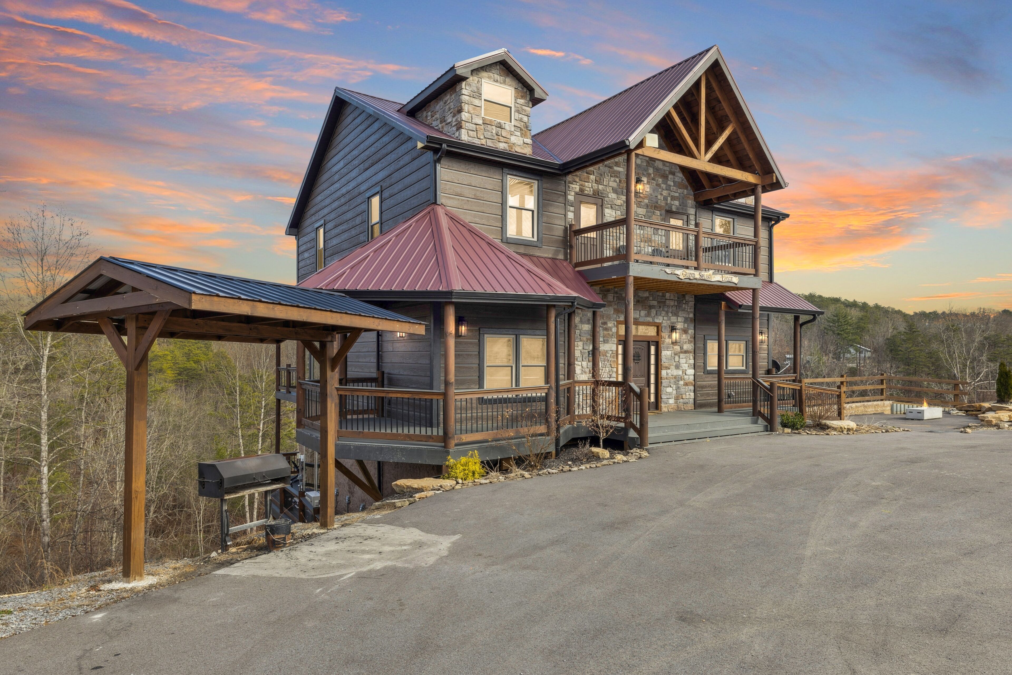 Cabin, 6 Bedrooms | Exterior