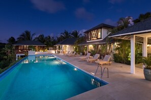 Villa, 4 camere da letto | Piscina