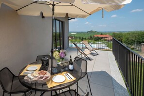 Terrace/patio - RELAIS PQLIN (Castagnito)