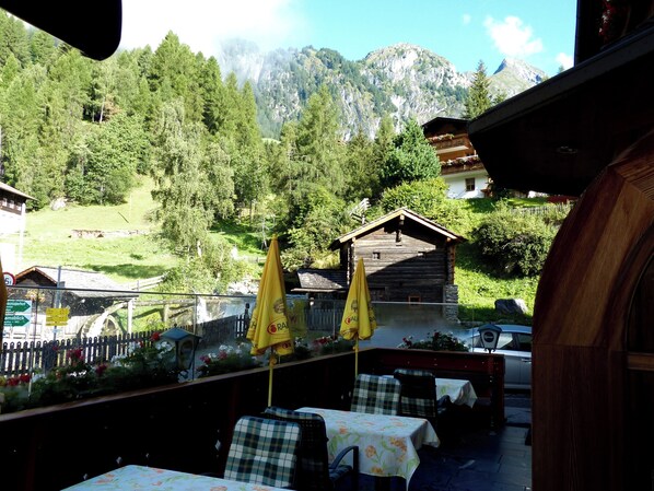 Exterior - Gasthof Islitzer (Praegraten am Grossvenediger)
