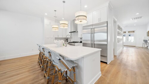 New 30A Home! Prvt Pool! Golf Cart! Bikes! Prvt Beach! Spring Availability!