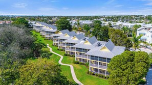 Exterior - Stunning Naples Bay: Pool, Beach, & Resort Access (Naples)