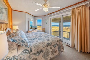4 bedrooms, free WiFi, bed sheets - Oceanfront Home in Avon with Hot Tub, Grill, Smart TVs. Pure Beachfront Bliss! (Avon)