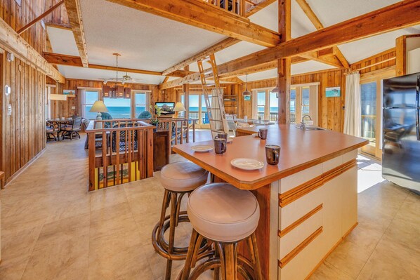 Dining - Oceanfront Home in Avon with Hot Tub, Grill, Smart TVs. Pure Beachfront Bliss! (Avon)