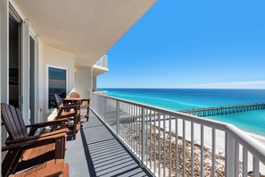 Property grounds - 🌴Summerwind Center 1204-Gulf Front, Near Navarre Beach Pier🌴 (Navarre Beach)