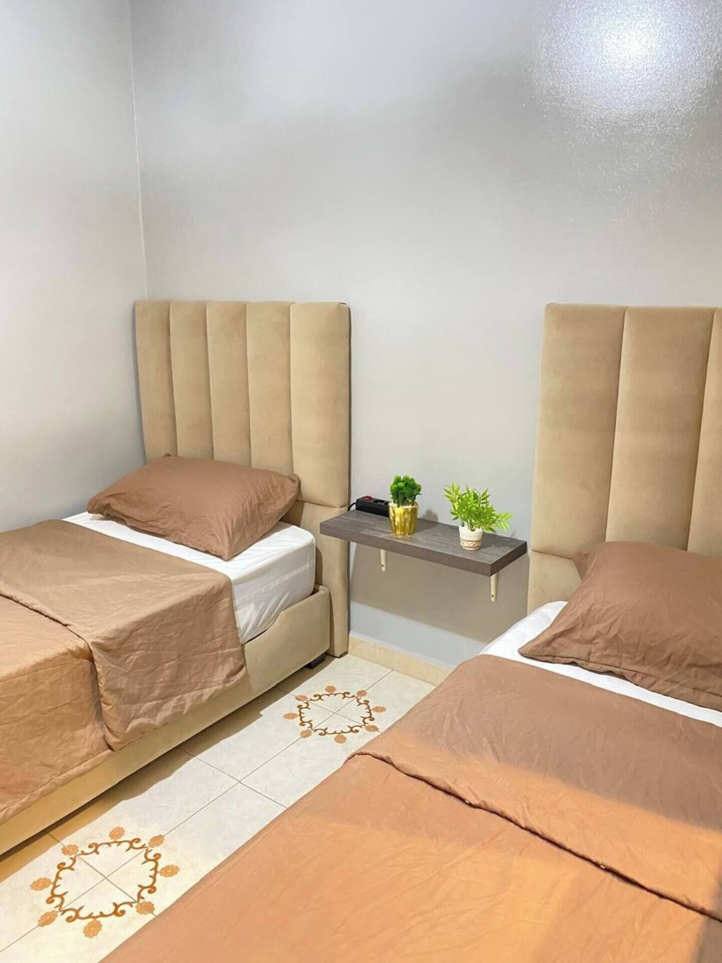 2 makuuhuonetta, silitysrauta/-lauta, Wi-Fi