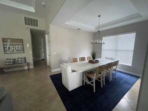 Dining - Beautiful 3-bedroom house in a gated community in Estero. Pool, Spa, Fitness (Fort Myers)