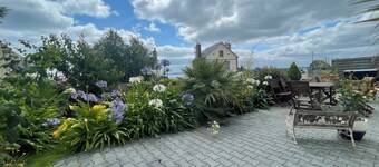 Delightful 2-bedroom house with WiFi in Ploubazlanec