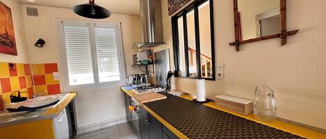 Chaise haute, serviettes en papier