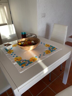 Dining - [Emerald Coast] House with a view of the Magdalena (San Pasquale)