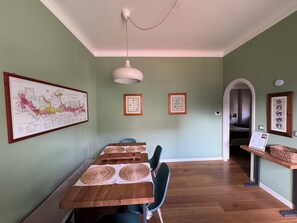 Dining - Beautiful house in an elegant neighborhood (Genova)