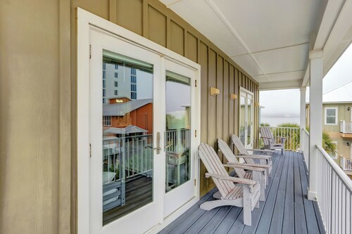 Sunwatch Cottages 6 by Liquid Life