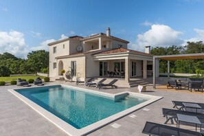 Piscina climatitzada 