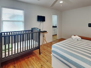 4 chambres, fer et planche à repasser, Wi-Fi, draps fournis