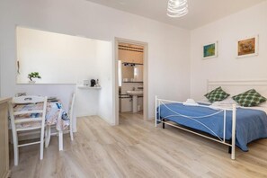 1 Schlafzimmer, WLAN, Bettwäsche