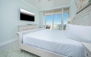 4 chambres, fer et planche à repasser, accès au Wi-Fi (inclus)