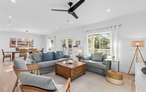 Smart TV, books - Seagrove Beach - Private Pool (Santa Rosa Beach)