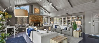 Jug End Crest | Fireplace • Sunroom • Central Air