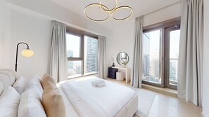 3 bedrooms, iron/ironing board, free WiFi, bed sheets