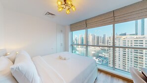 3 bedrooms, iron/ironing board, free WiFi, bed sheets