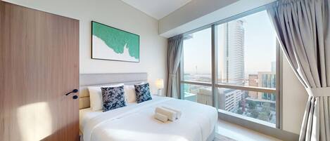 3 chambres, fer et planche à repasser, Wi-Fi gratuit, draps fournis