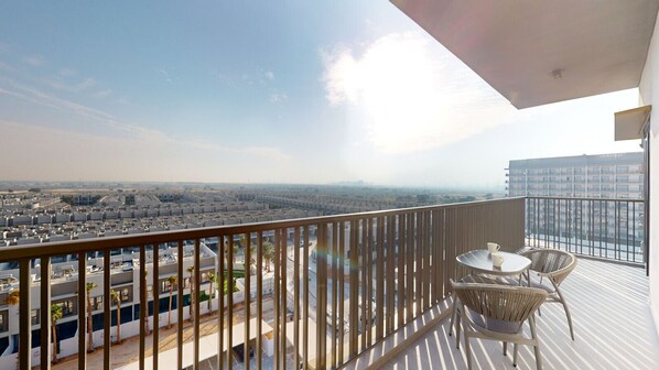 المنطقة المحيطة بالمنشأة