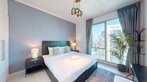 4 bedrooms, iron/ironing board, free WiFi, bed sheets - Paloma - Three Bed with Mesmerizing Marina View (Dubai Marina)