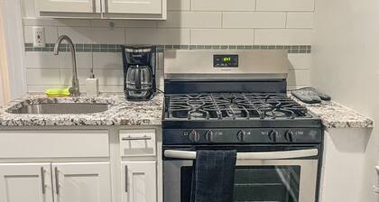 Charming Metro Hideway-less than 30 minutes to Manhattan,NYC,10 minutes to EWR