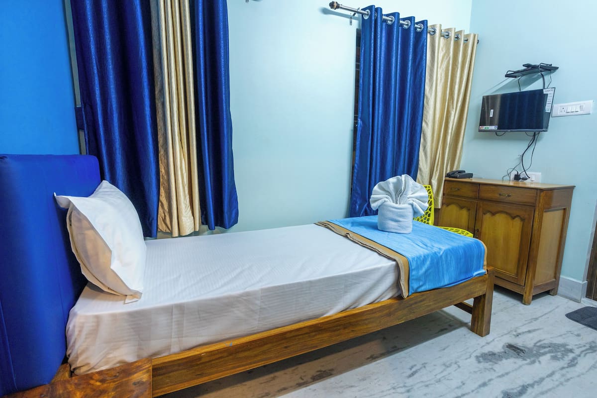 Quarto solteiro standard | Wi-Fi de cortesia