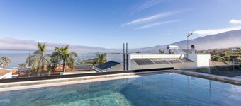 NEW: Gorvorana NORTE – Private Pool, Sea Views, BBQ, 4 Bedrooms.