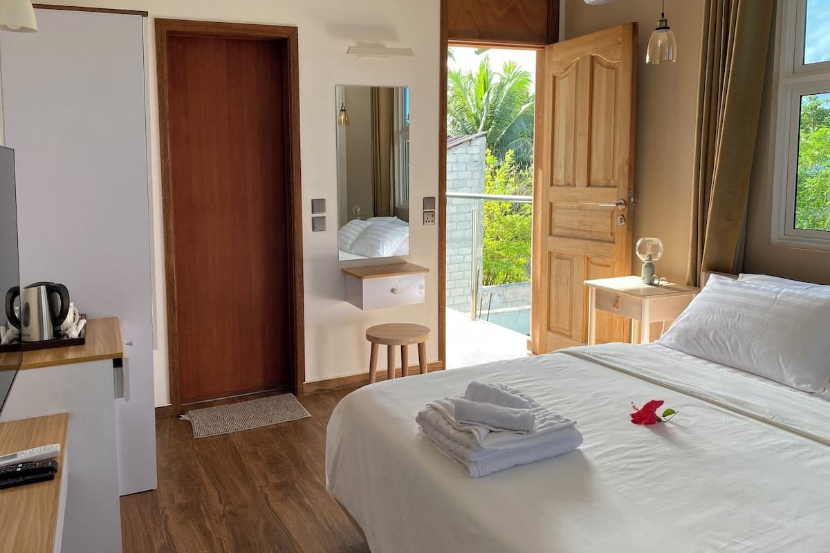 Classic Double Room | Bar mini, peti besi dalam bilik, dihias secara berasingan