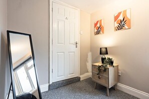 Interior - Beautiful 4 bed in Brighton - Sleeps 10 (Brighton)