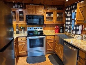 Unclassified image, 2 of 24, button - Tucked Away - Gorgeous Mountain Cabin in the Tree (Ellijay)