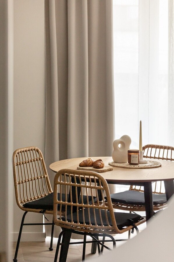 Appartamento Superior, vista cortile | 1 camera, biancheria da letto di alta qualità, materassi in memory foam