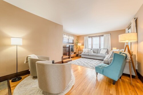 State Ave|Beach|King Beds|Central AC