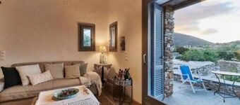 Sifnos Home - A Tranquil Island Getaway