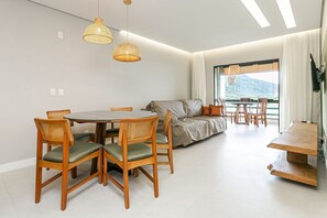 TV - Sea View | 43” Smart TV | WI-FI 300mb #IA28 (Florianópolis)