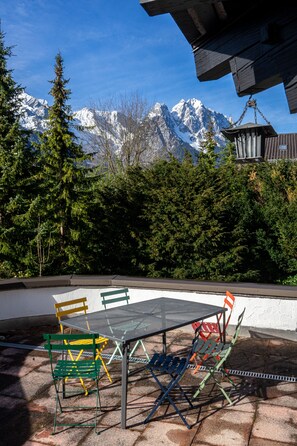 Apartment, 3 Bedrooms, Mountain View | Terrace/patio - Das Nordberg Apartments (Garmisch-Partenkirchen)