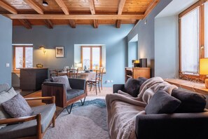 Living area - Beautiful appt with terrace in Chamonix (Chamonix-Mont-Blanc)