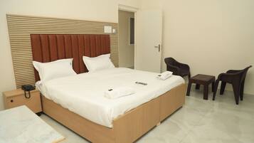 1 bedroom, desk, free WiFi