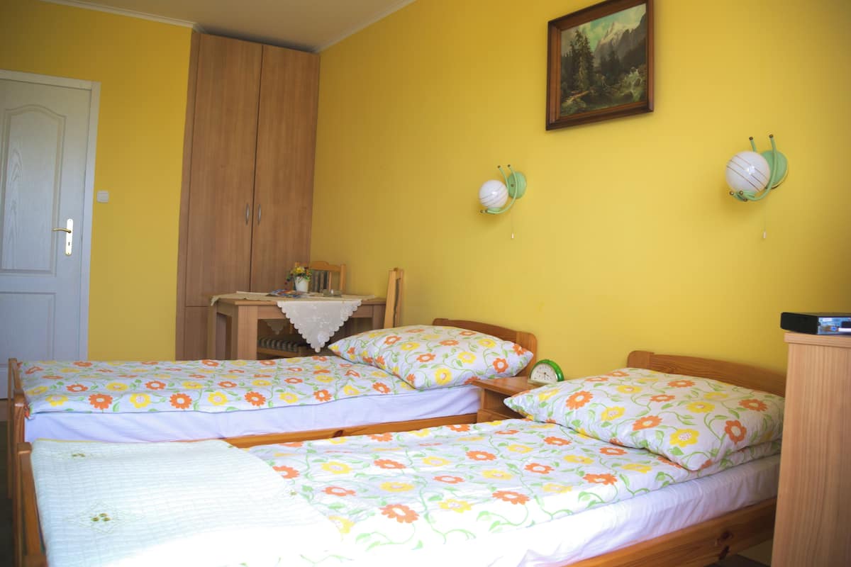 Habitación básica doble | Wifi gratis