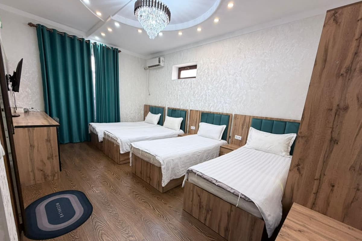 Desk, laptop workspace, soundproofing, free WiFi